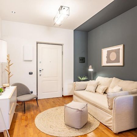Apartmán Easylife - Elegante Trilocale In Zona Porta Venezia Milán Exteriér fotografie