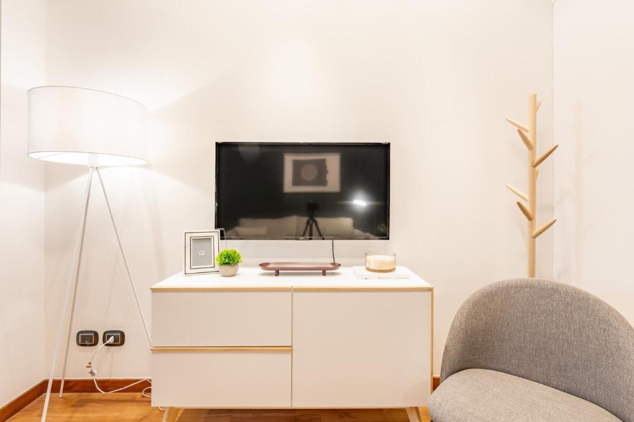 Apartmán Easylife - Elegante Trilocale In Zona Porta Venezia Milán Exteriér fotografie