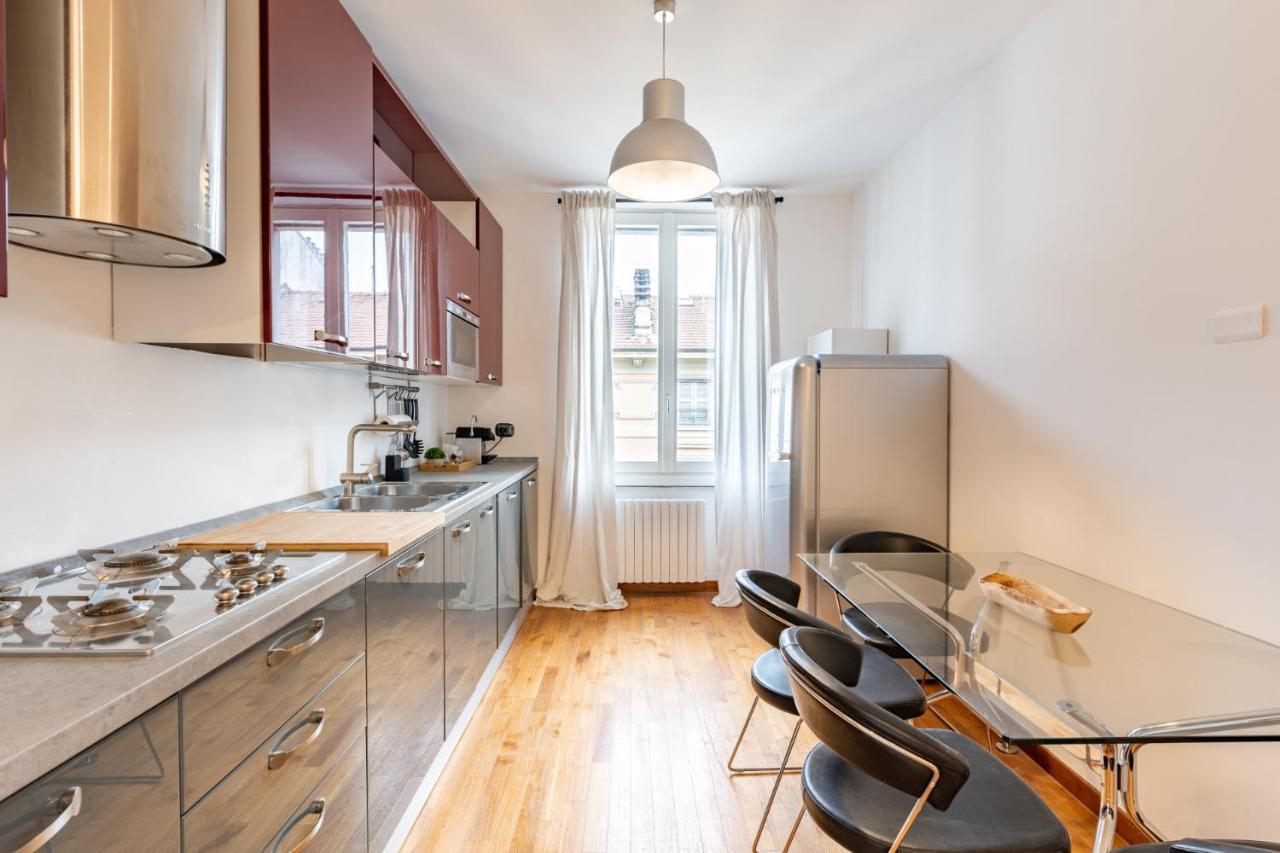 Apartmán Easylife - Elegante Trilocale In Zona Porta Venezia Milán Exteriér fotografie